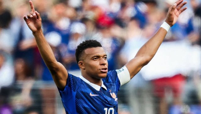 Mbappe Joins Messi at the Top of World Cup 2026 Scorers