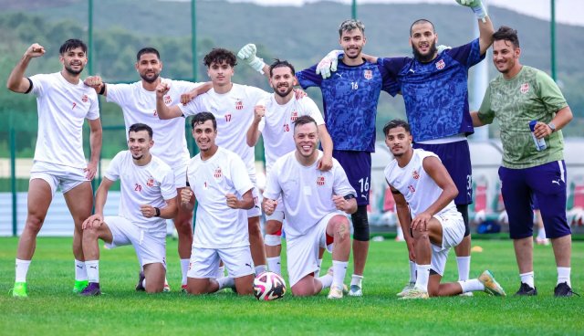CR Belouizdad Continues Preparations in Tunisia for New Season
