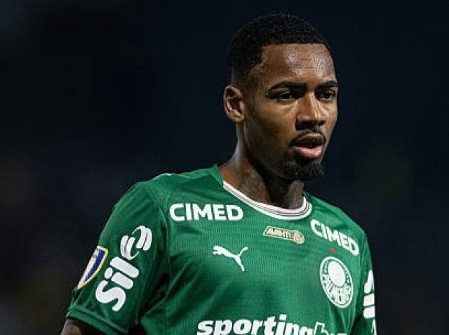 Manchester City Closing in on Palmeiras Winger