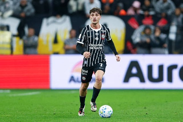 Arsenal move for Corinthians star after Brazil appearance